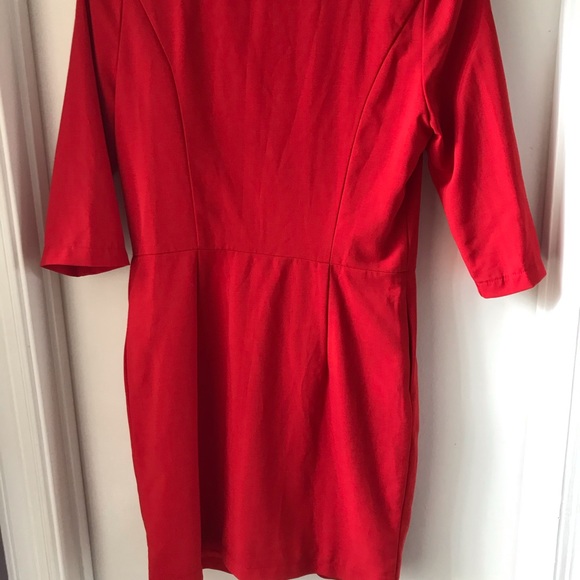 Dress - Picture 3 of 3